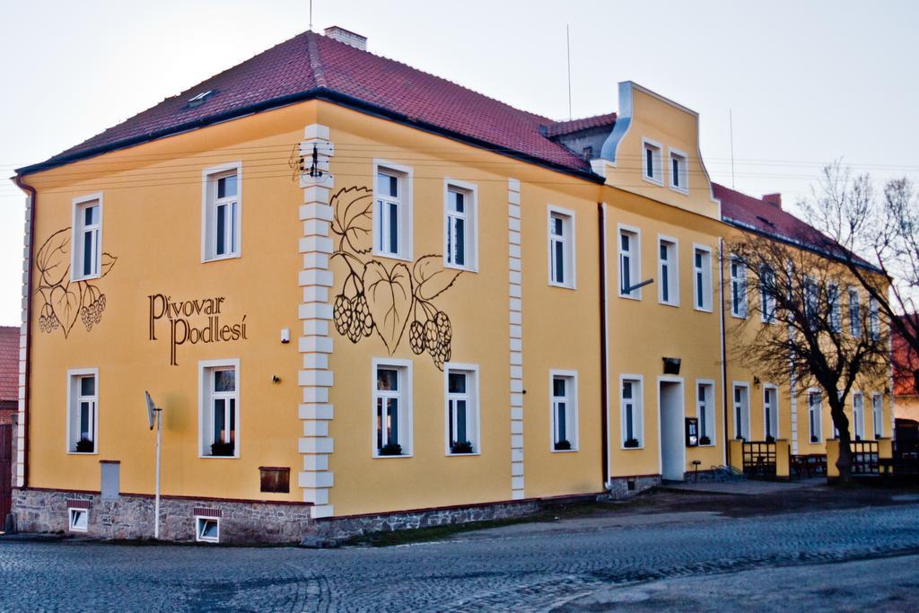Penzion Pivovar Podlesi Pribram Exterior photo